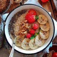 طرز تهیه اوتمیل، یک صبحانه رژیمی و جذاب با جو پرک