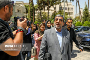 عزت الله ضرغامی: رونالدو به ایران بیاید باید سکو بله و ایتا نصب کند