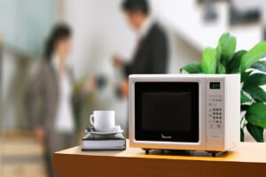 با خطرات اشعه مایکروویو آشنا شوید