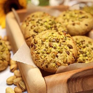 طرز تهیه کوکی پسته ای، شیرینی جذاب و بسیار لاکچری!