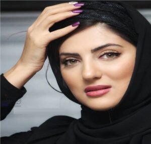 رونمایی خانم بازیگر از جراحی جدید صورتش/ هلیا امامی با عکس زیبا همه را عاشق خودش کرد