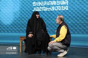 سلفی مهران رجبی با ننه علی