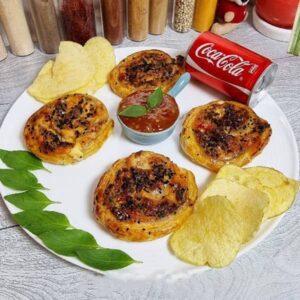 طرز تهیه پیتزا لقمه ای، پیش غذای مجلسی و فوری!
