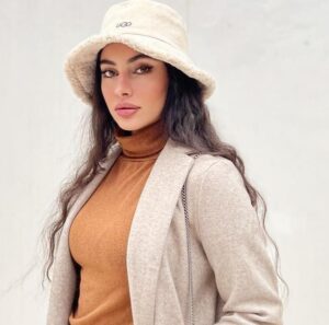 استوری جنجالی ترلان پروانه برای آقای خواننده / عشق و عاشقی دختر کوچولوی تلویزیون تمامی ندارد/عکس