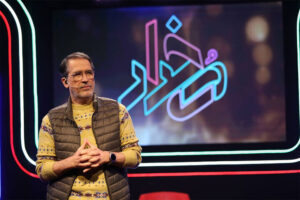 فرهاد جم مجری مسابقه شبکه افق شد/ جناح‌بندی سیاسی نداریم