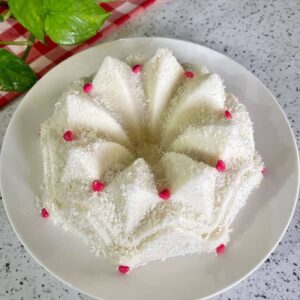 طرز تهیه دسر نارگیلی خوش طعم و خاص برای مهمانی