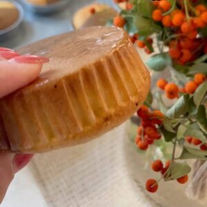 طرز تهیه کیک مدرسه، ساده و بسیار خوشمزه برای کودکان