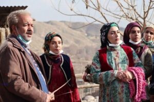 جزئیات جدید از ساخت «نون‌خ۵» / سعید آقاخانی و هنرمندانش در برف و بوران
