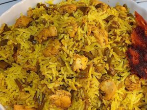 طرز تهیه لوبیا پلو شابیری؛ لذت بردن از یک غذای سنتی در خانه