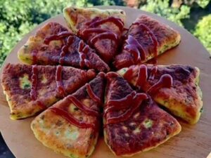 طرز تهیه نان سیب زمینی با جعفری، یه غذای فوری که باید امتحانش کنی!